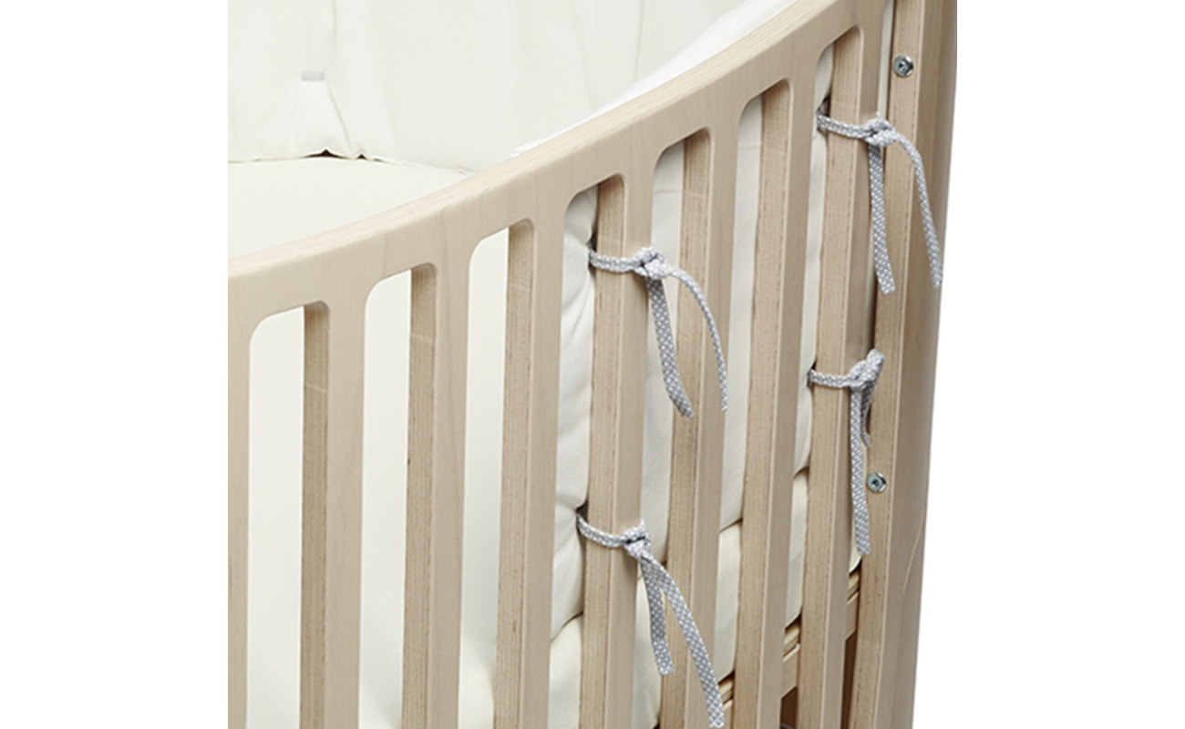 214410-60_Leander-Classic-Babycot-Bumper-Organic-Snow_6.jpg