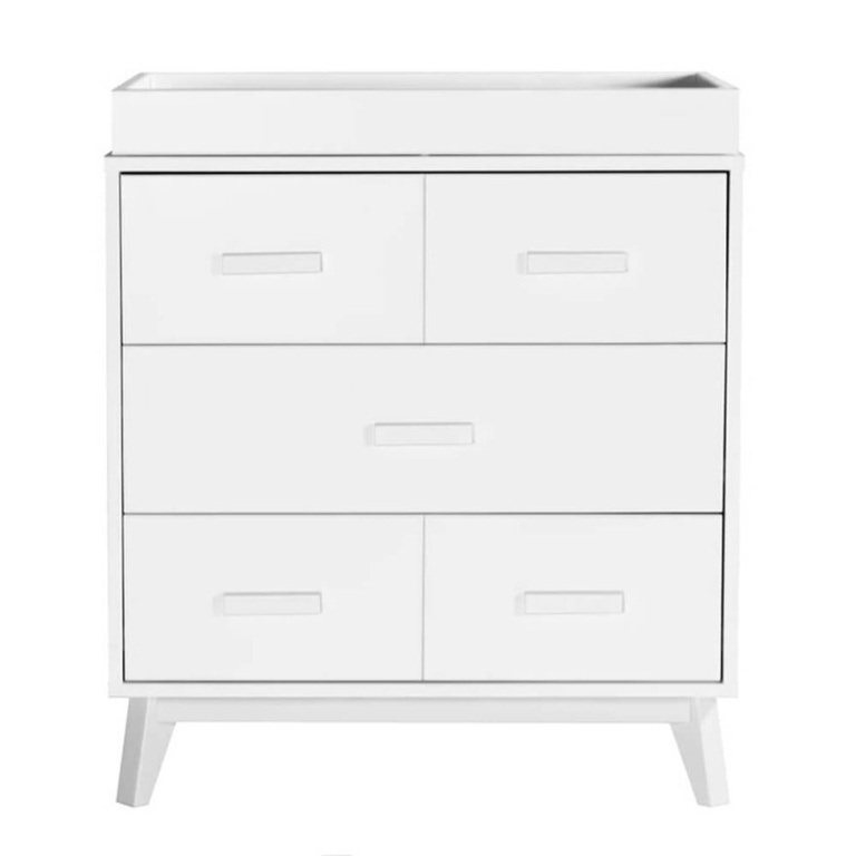 Babyletto Scoot 3 Drawer Dresser with removable changing tray